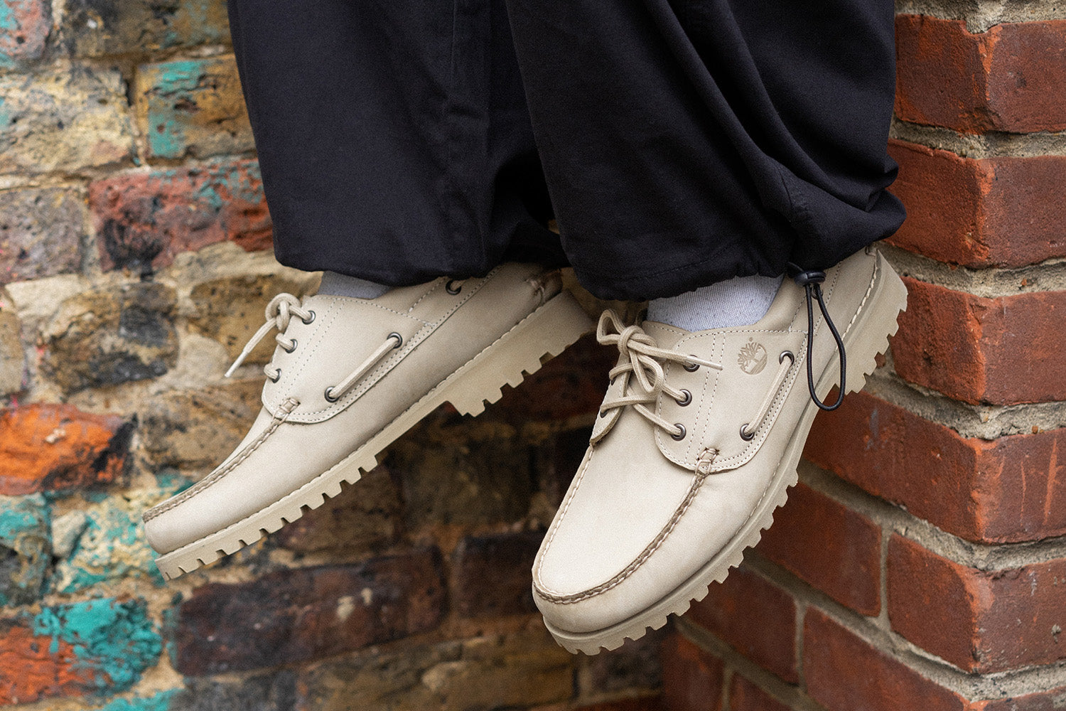 Lug it, lug it! Timberland's tri-holed boatie