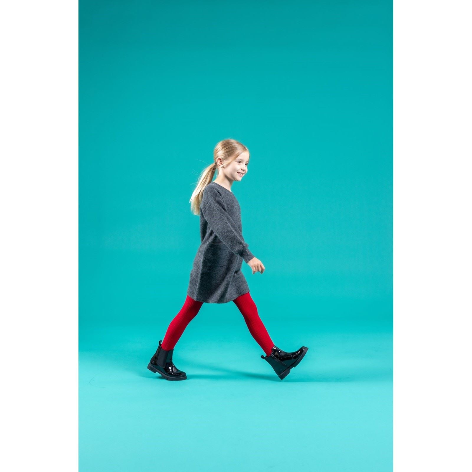 Hush Puppies Laura Patent JNR Mädchen Schwarze Farbe Lederstiefel