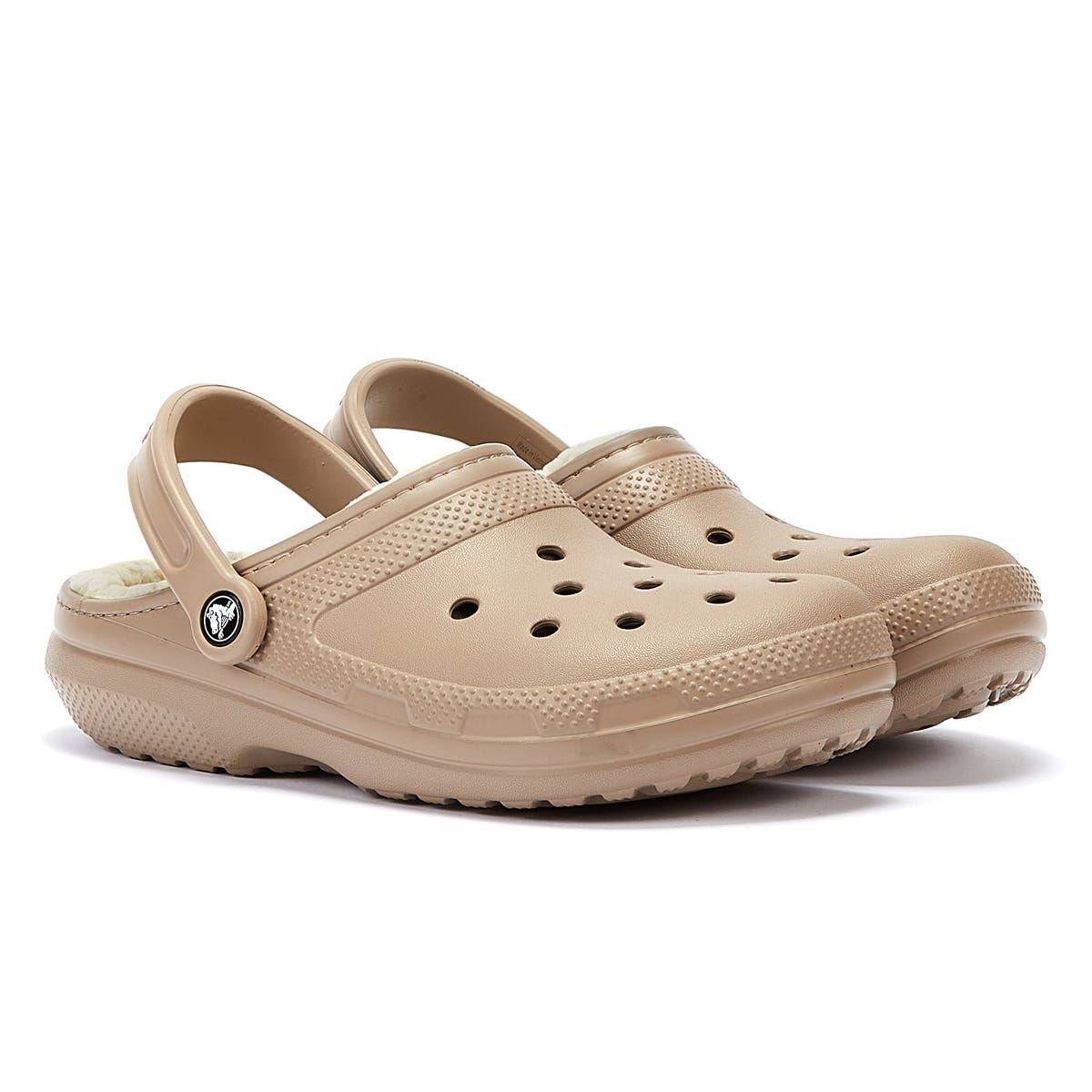 Crocs Klassische, Gefütterte Clogs In Pilz-/Knochenfarben.