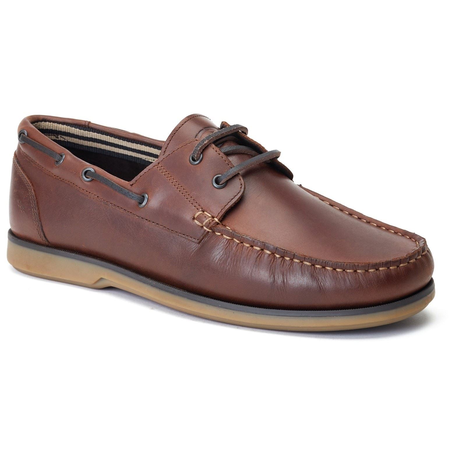 Base London Stern Herren Bootsschuhe Aus Verbrannt Braunem Leder