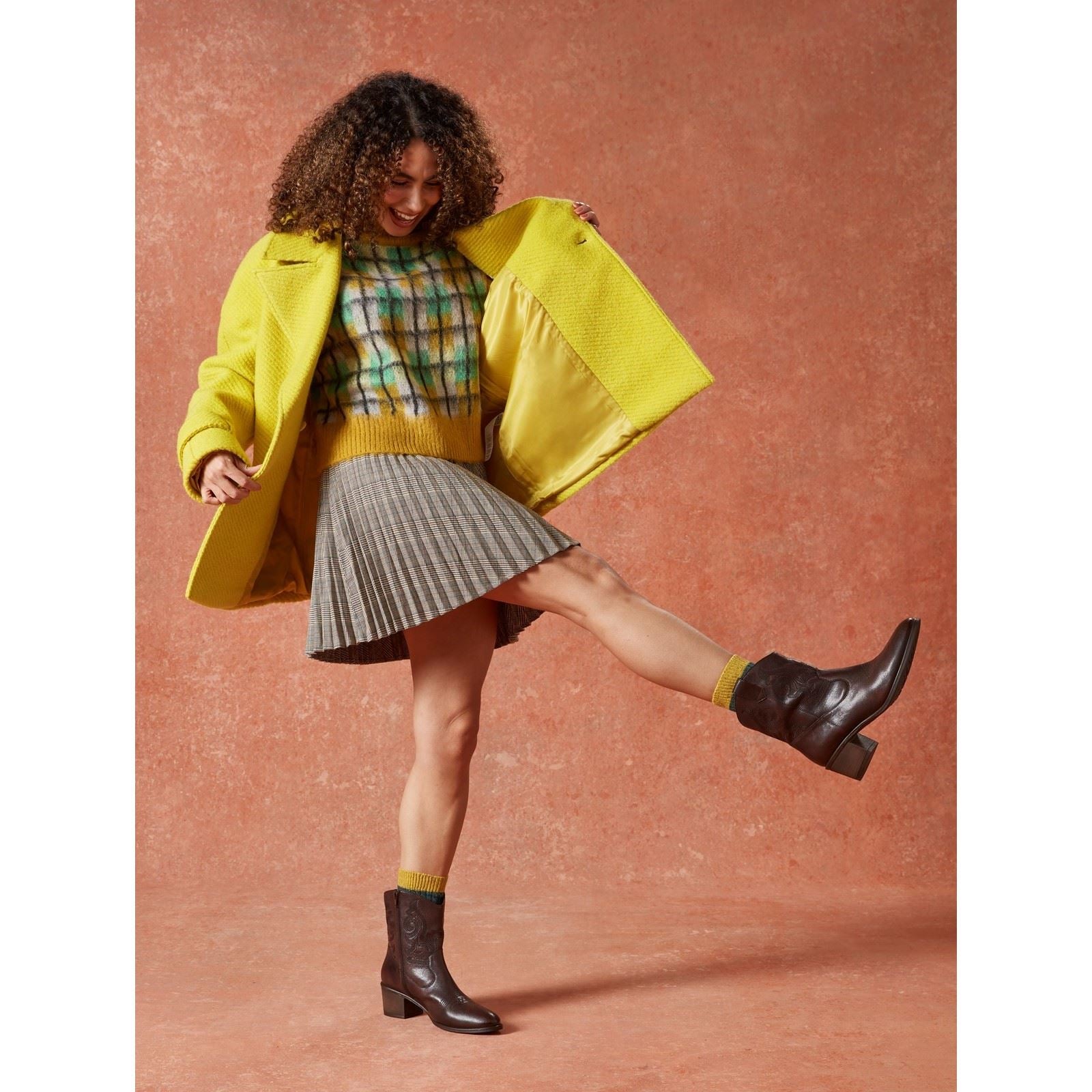 Hush Puppies Wynn Damen Stiefeletten mit Absatz aus Leder in Schokoladenbraun