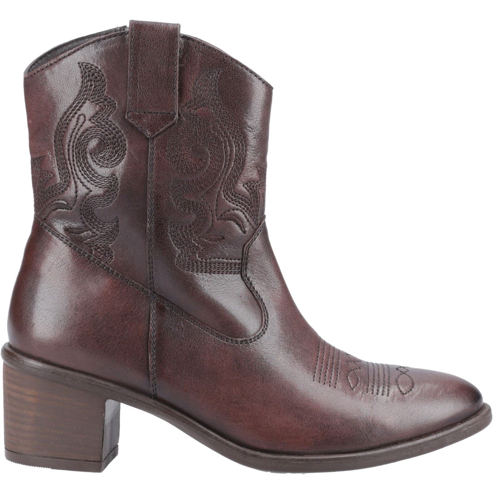 Hush Puppies Wynn Damen Stiefeletten mit Absatz aus Leder in Schokoladenbraun