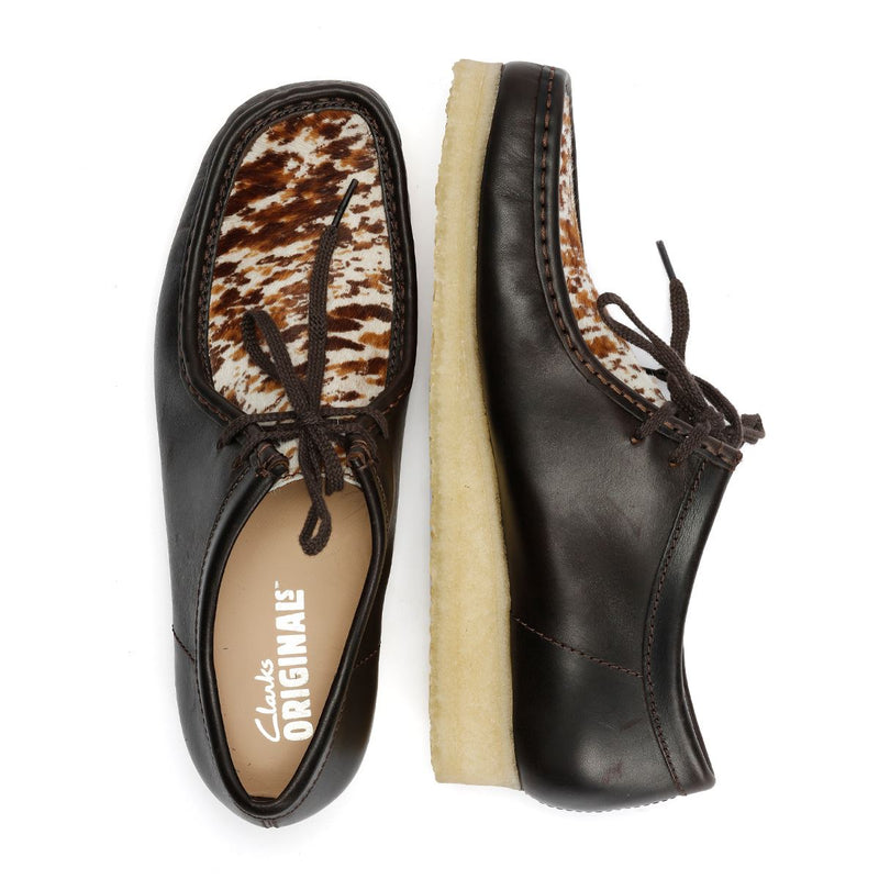 Clarks Originals Wallabee Cow Print Herren Schnürschuhe Aus Braunem Leder