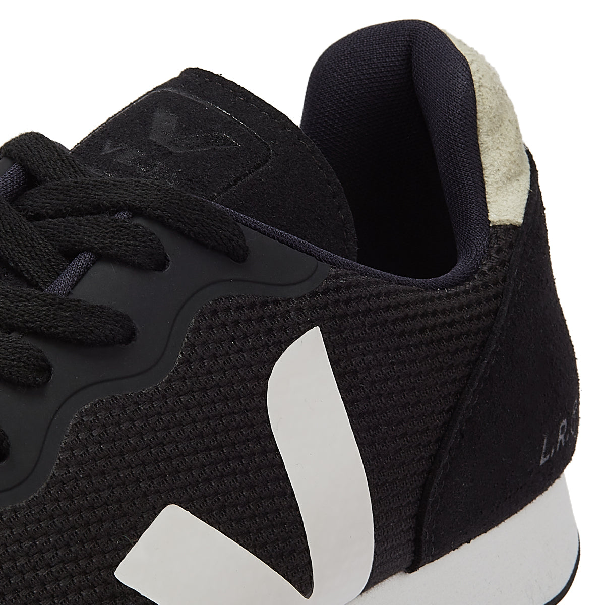 Veja SDU B-mesh Womens Schwarz / Weiß Turnschuhe