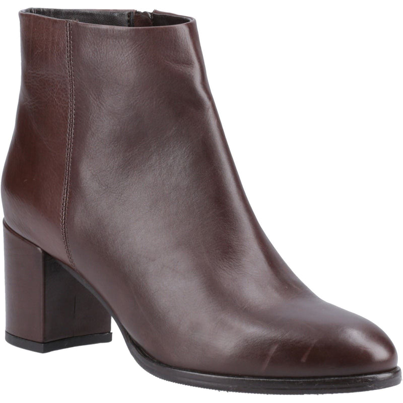 Hush Puppies Claridy Damen Stiefeletten aus braunem Leder mit Absatz.