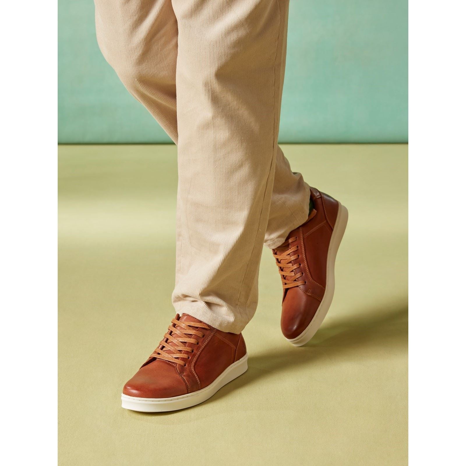 Hush Puppies Madden Herren Tan Ledersneaker