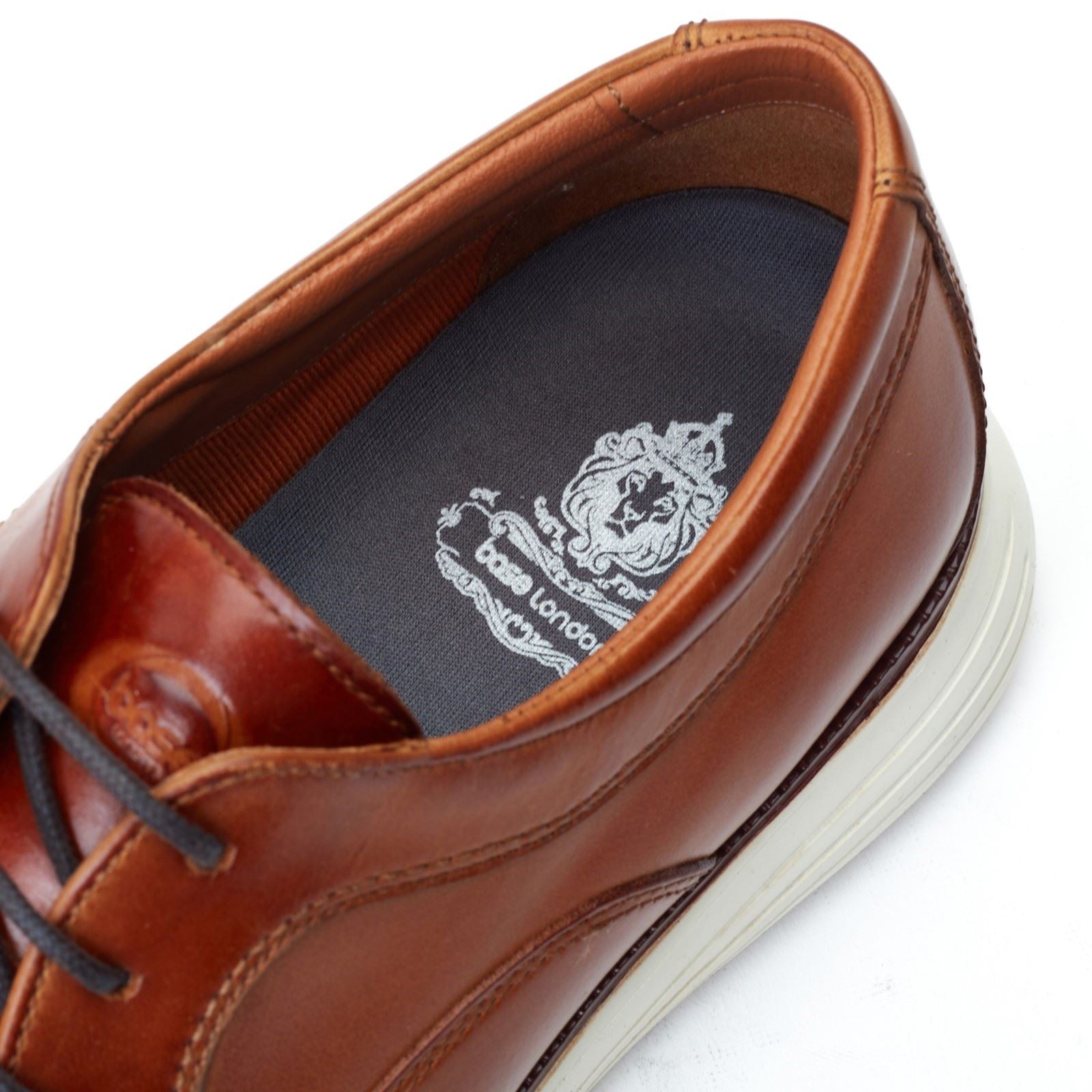 Base London Wing Leder Herren Derby Schuhe In Verbranntem Braun