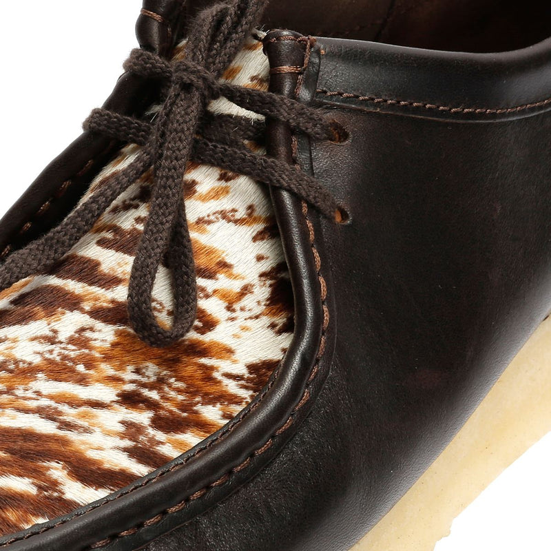 Clarks Originals Wallabee Cow Print Herren Schnürschuhe Aus Braunem Leder