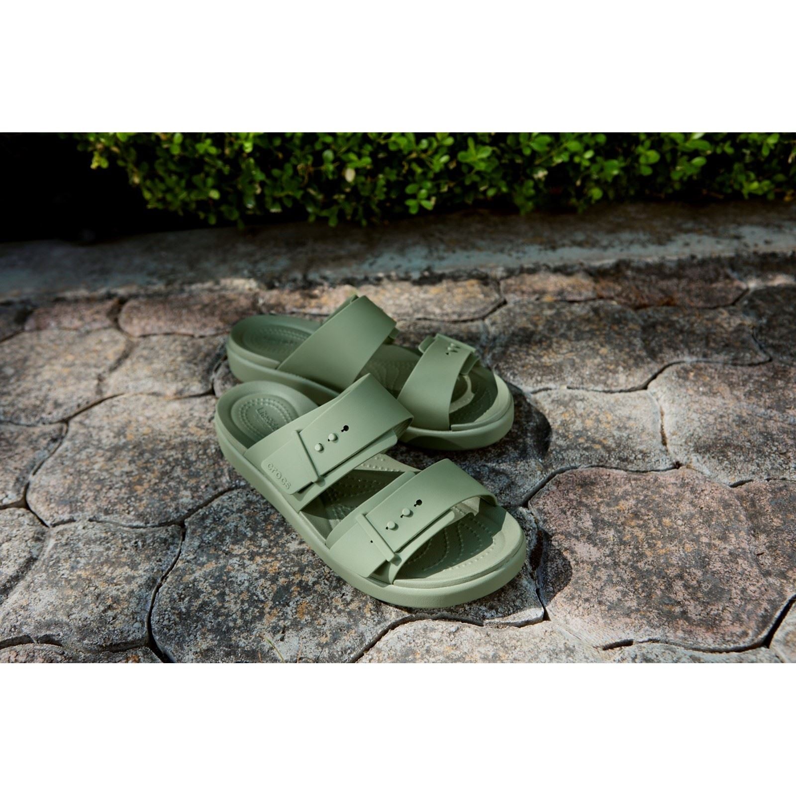 Crocs Brooklyn Buckle Eva Damen Cargo Sandalen
