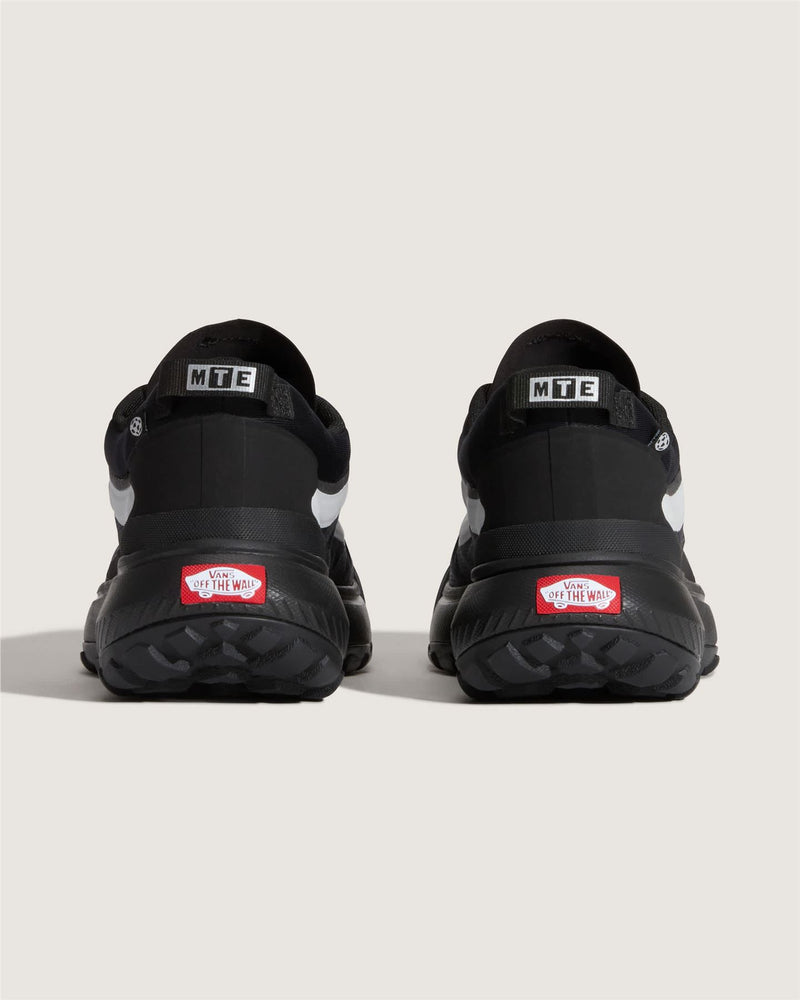 Vans MTE Crosspath Männer Schwarze Sneakers