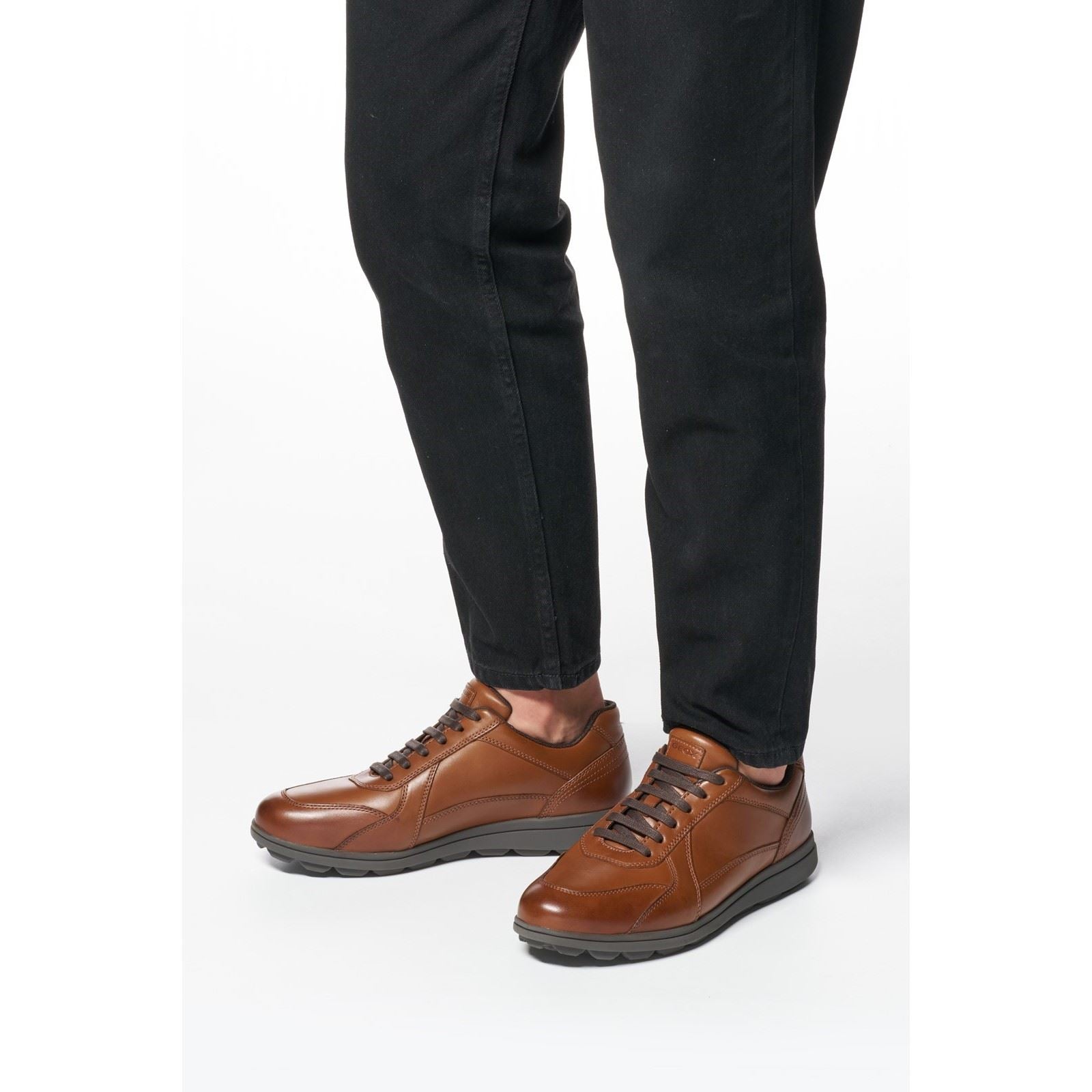 Geox U SPHERICA EC12 Leder Rindsleder Vollnarbenleder Herren Cognac Sneaker