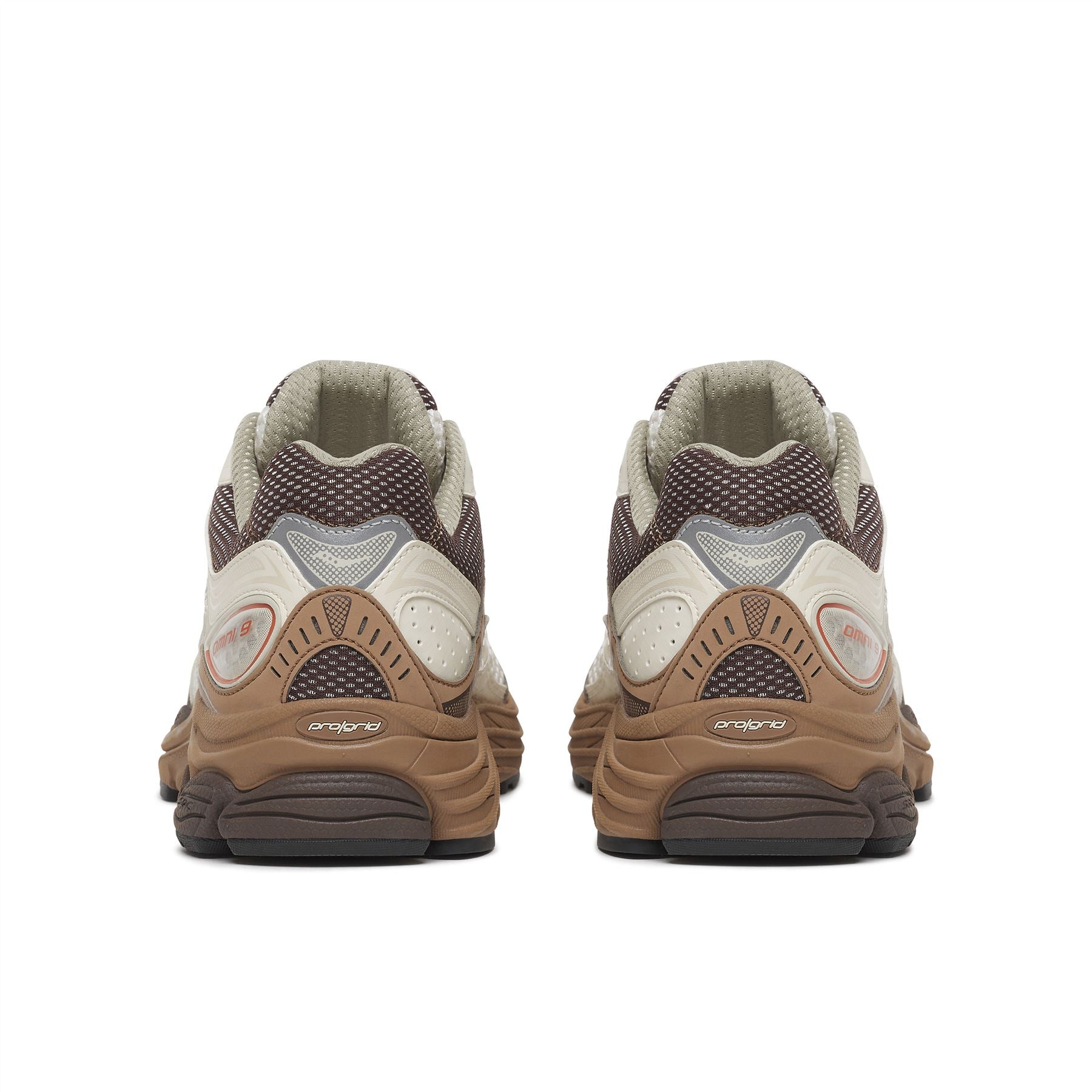 Saucony Progrid Omni 9 Braune Sneakers