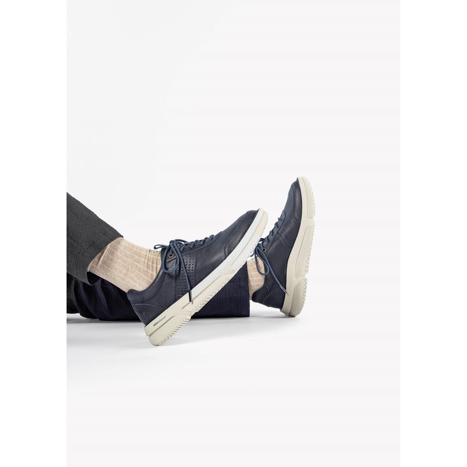 Hush Puppies Baylor Herren Sneaker aus Leder in Marineblau