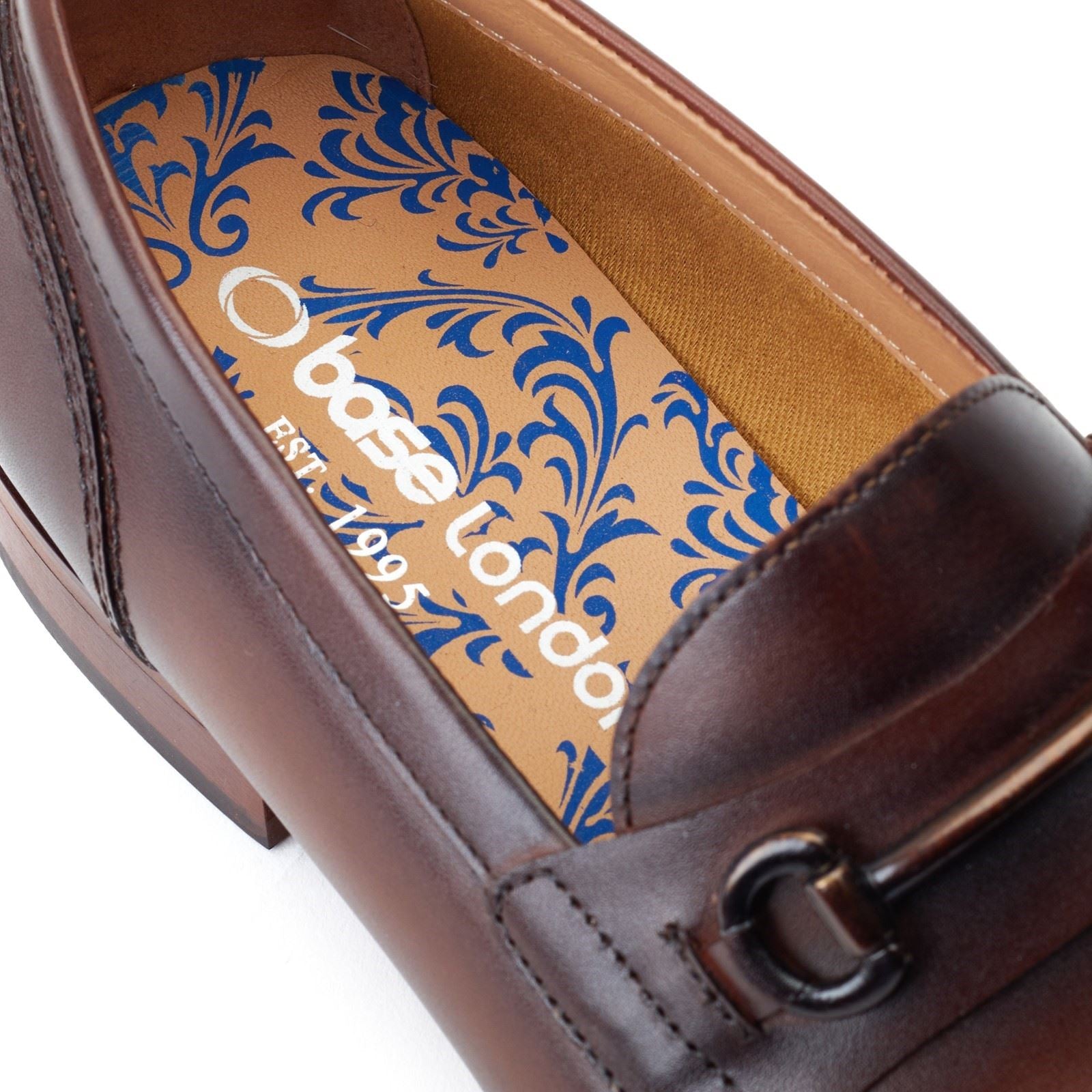 Base London Russo Herrenschuhe Aus Gebranntem Braunem Leder