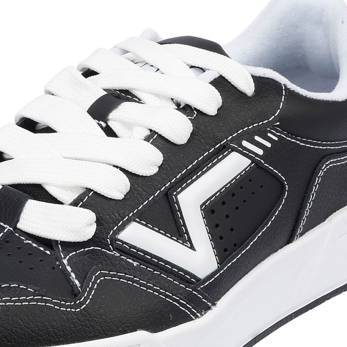 Vans Upland Schwarze/Weiße Lederturnschuhe