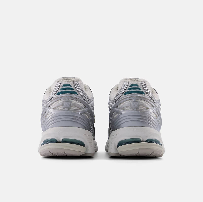 New Balance 1906 Weiße Turnschuhe