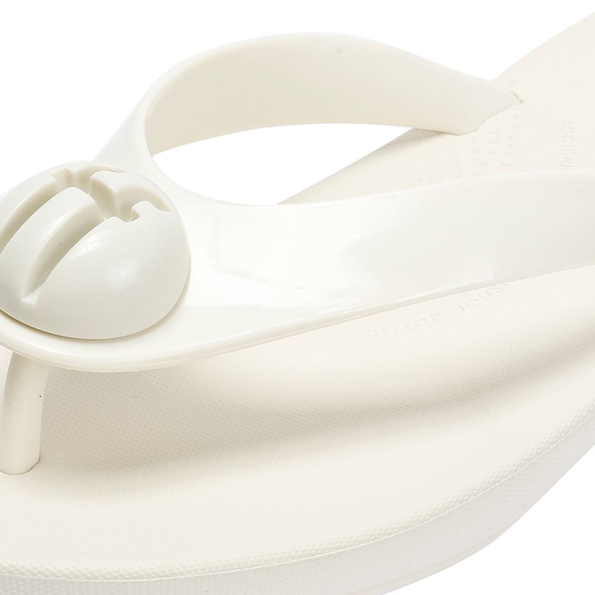 FitFlop Iqushion Glossy Button Damen Flip-Flops In Weiß