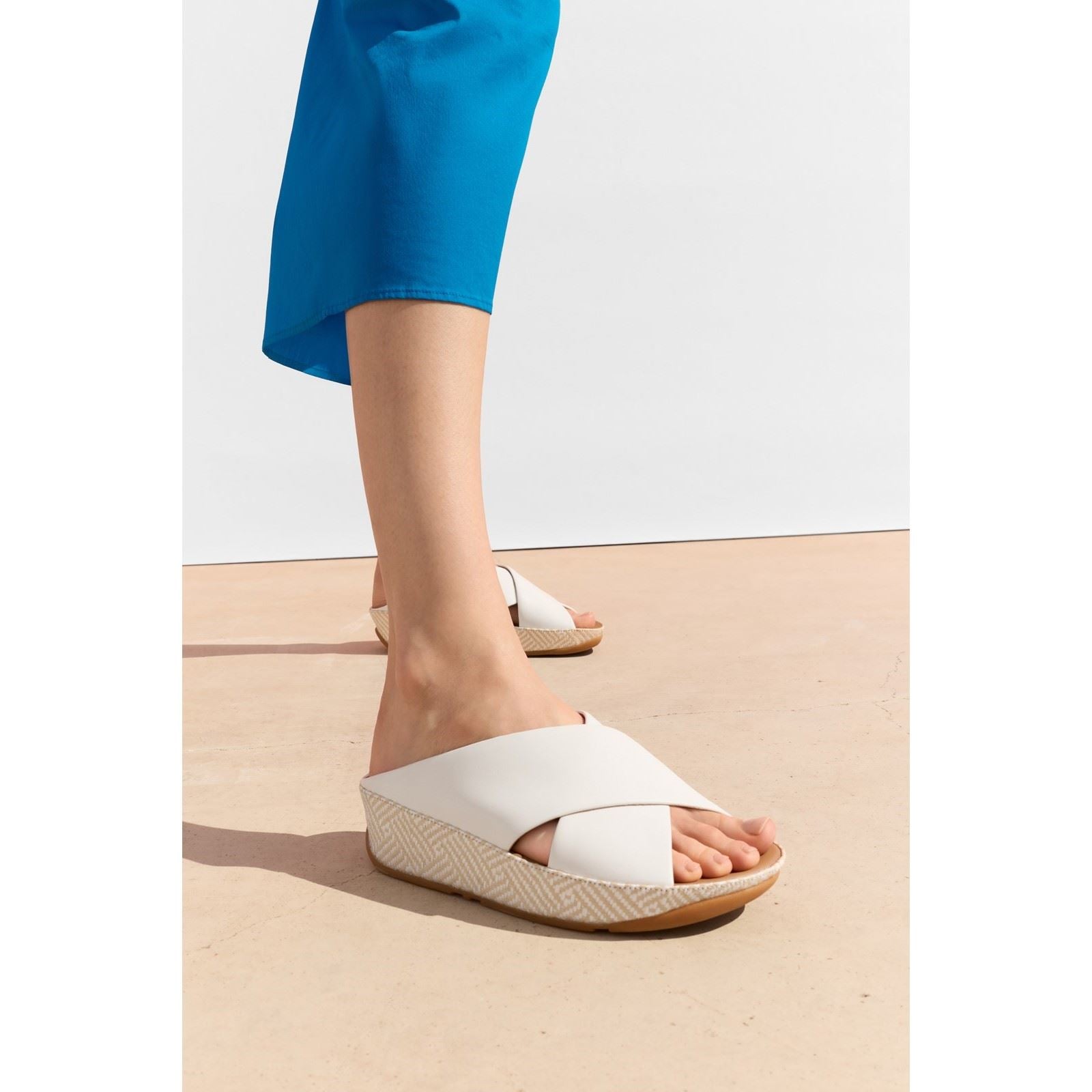 Fitflop Lulu Lux Graphic-Weave Leder Damen Urbane Weiße Sandalen