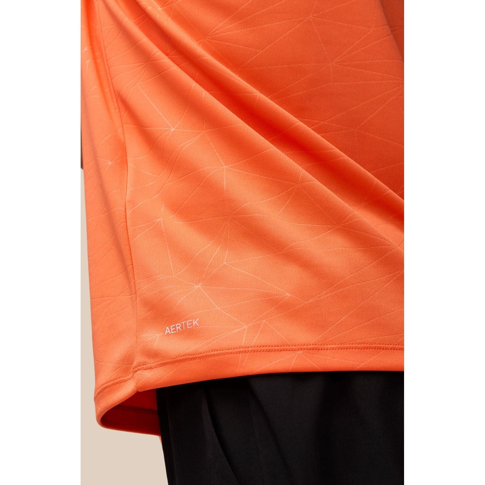 Castore Adapt Training T-Shirt Polyester Herren Orange Sportshirts