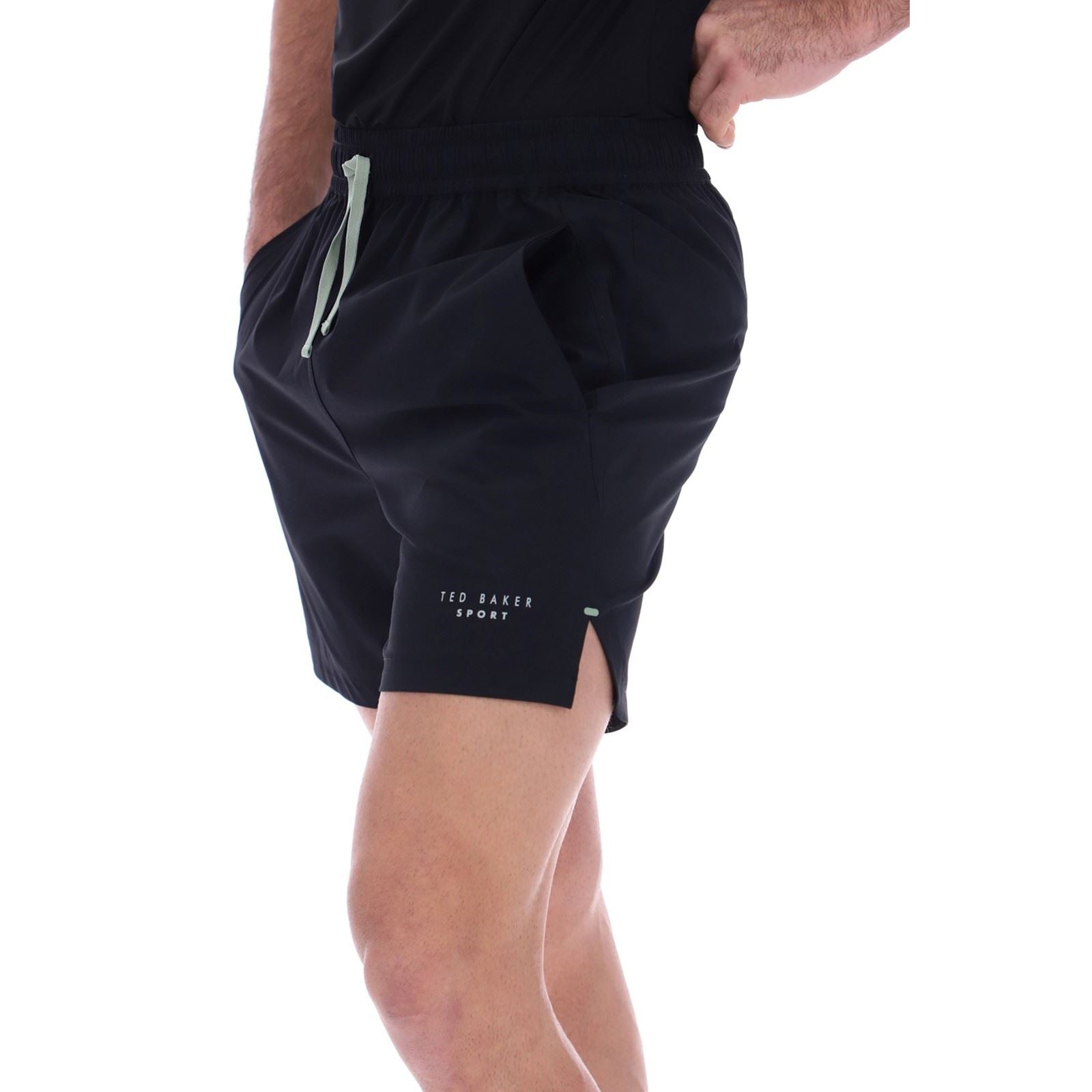 Ted Baker RICHARD TBMSS2614 Herren Schwarze Sportshorts