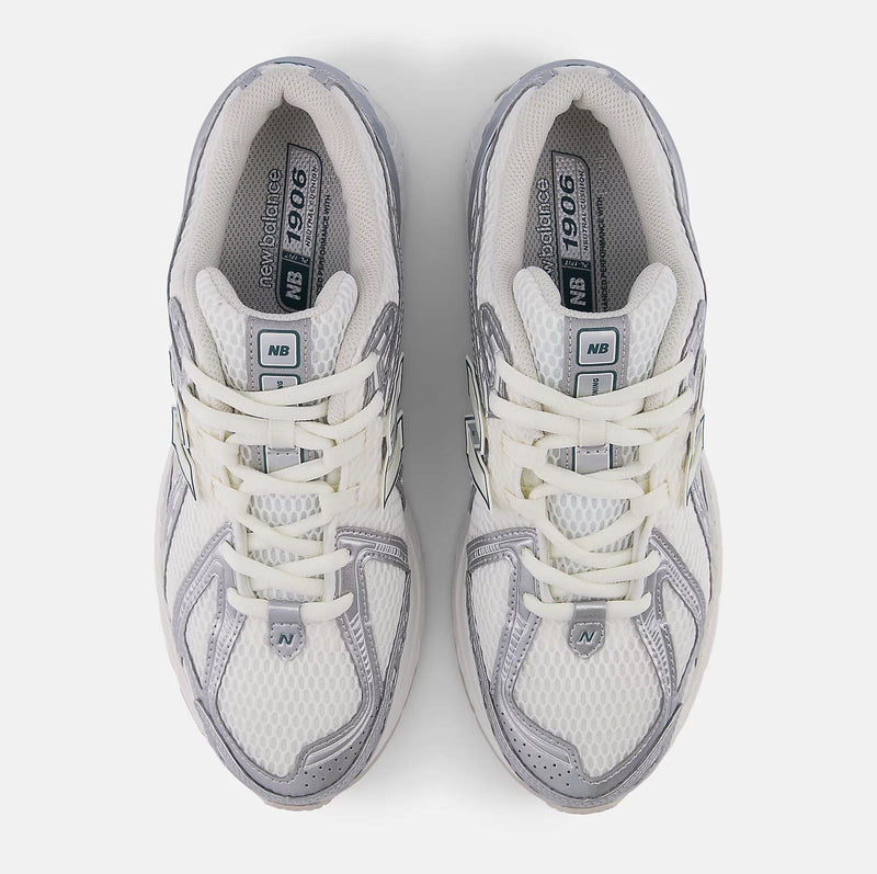 New Balance 1906 Weiße Turnschuhe