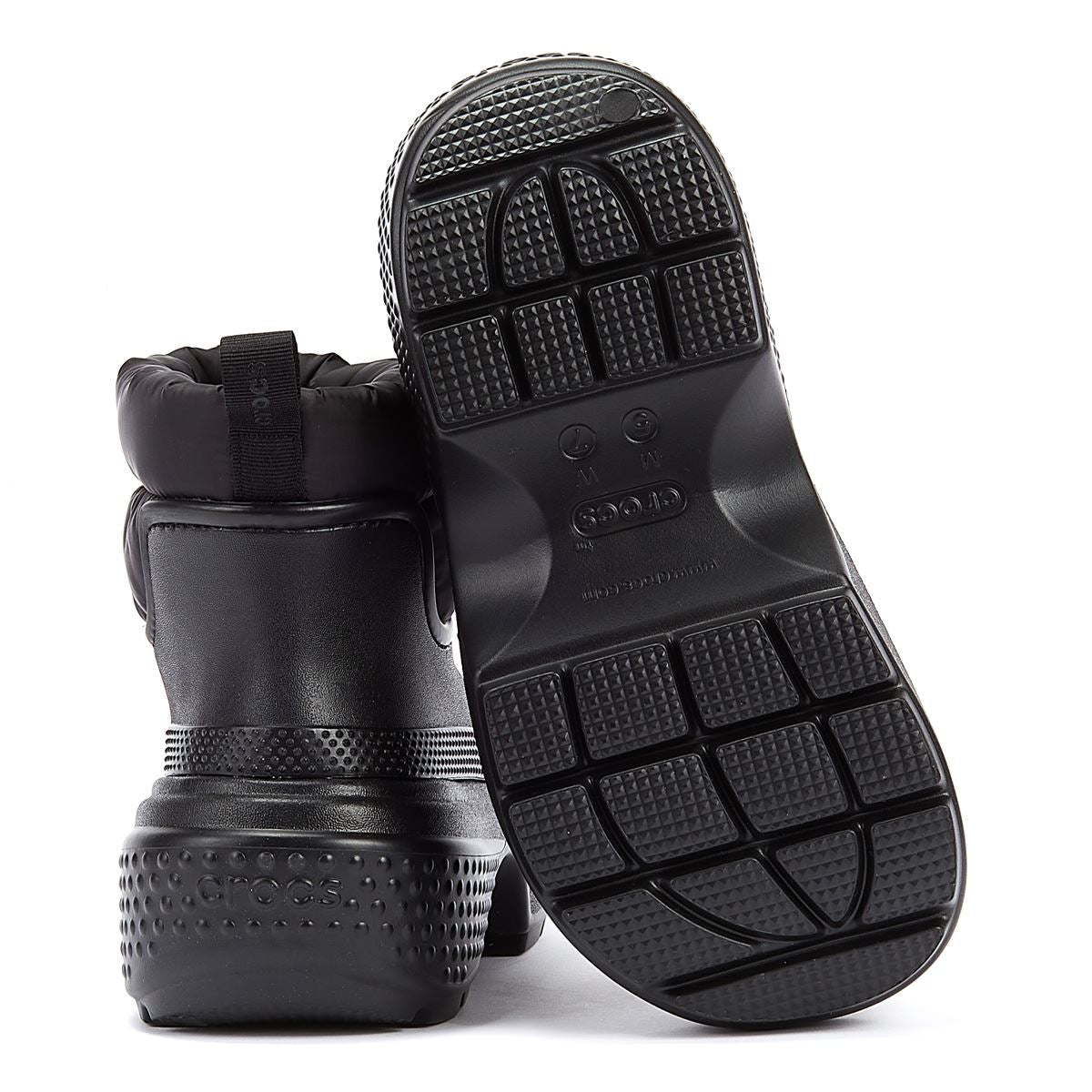 Crocs Stomp Puff Stiefel Für Damen In Schwarz