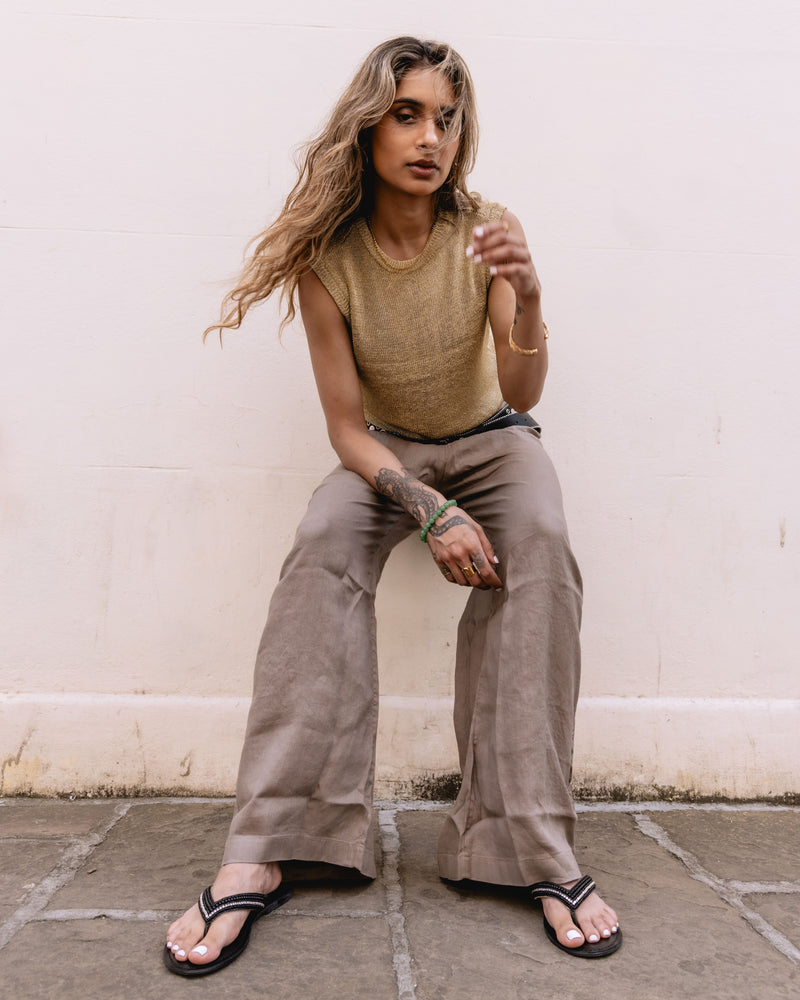 Tower London Metallic Bead Thong Damen Schwarze Farbe Sandalen