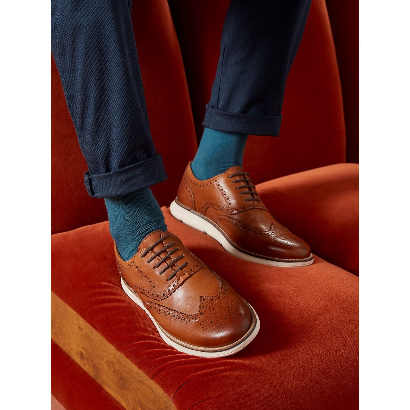 Hush Puppies Zach Herrenschuhe aus Leder in Tan/Weiß mit Lochmuster