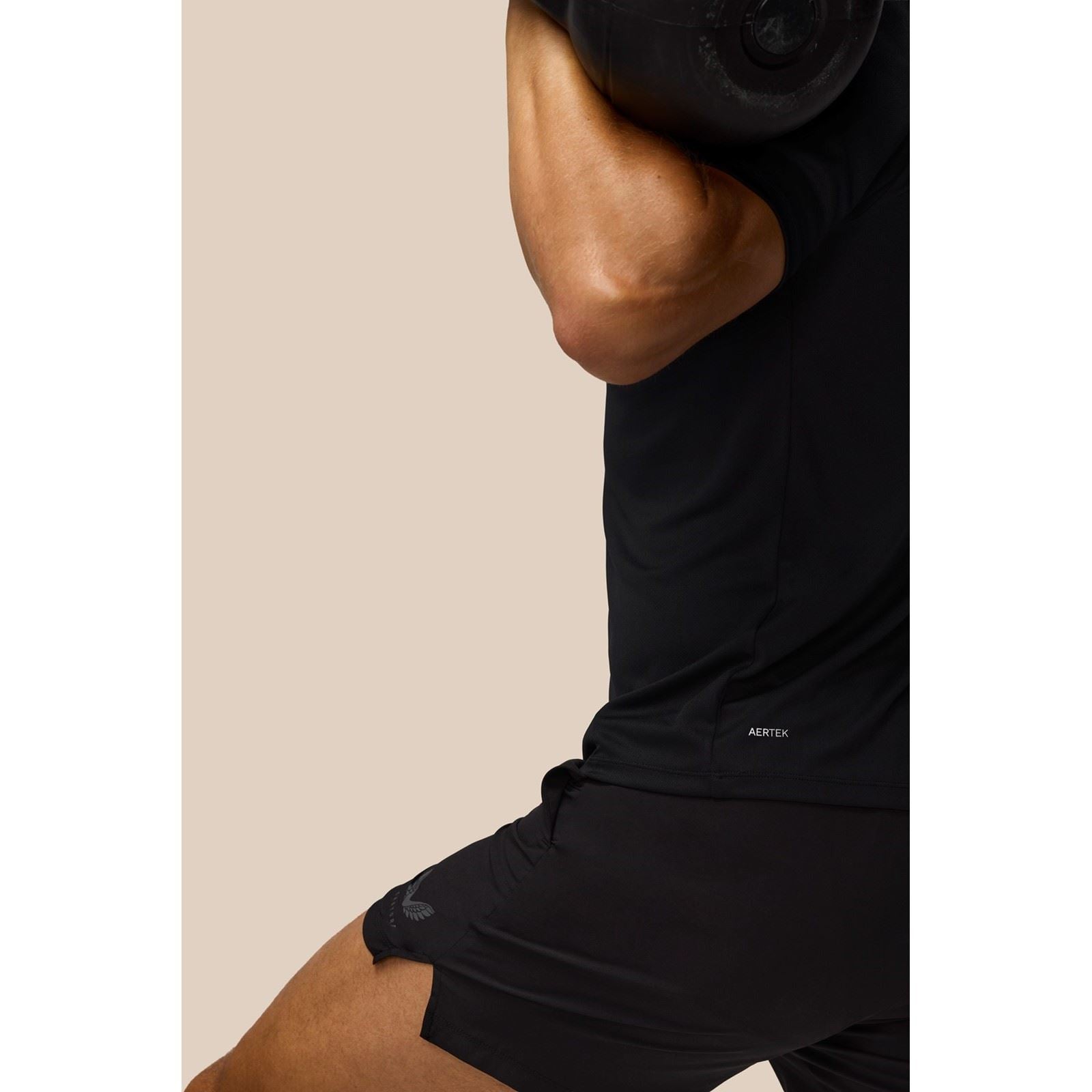 Castore Adapt Training T-Shirt Polyester Herren Schwarze Farbe Sport-T-Shirts