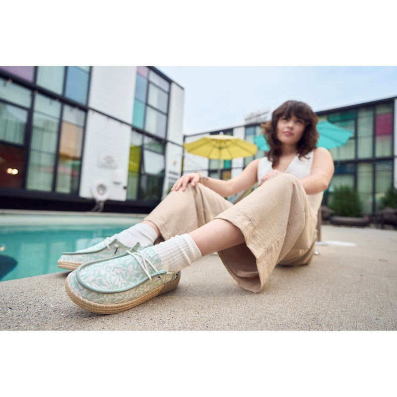 HEYDUDE Wendy Espadrille Retro Palm Damen Espadrilles In Celadon Grün/Weiß Aus Baumwollmischung