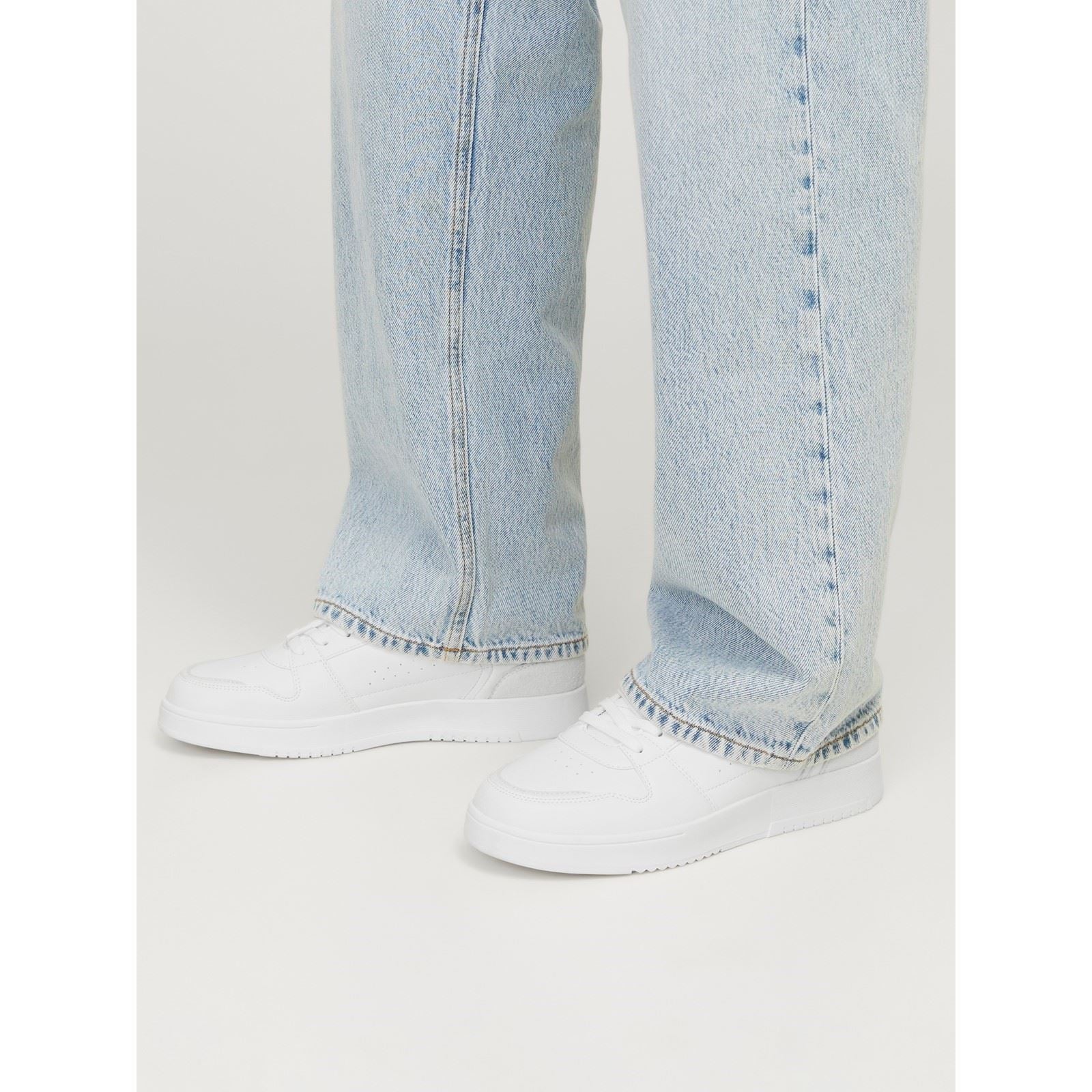Jack & Jones Ealing Herren Sneaker Aus Polyurethan In Weiß-Silber