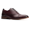 Base London Cast Washed Leder Herren Dunkelrote Brogue-Schuhe.