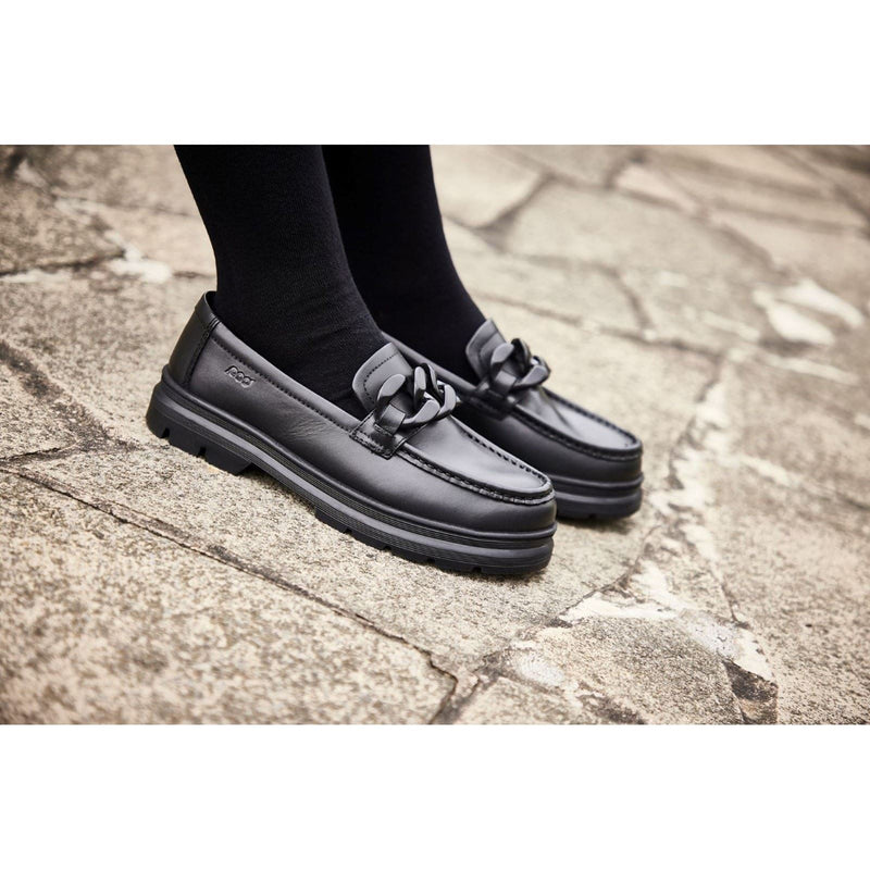 Pod Mina Mädchenschwarze Slipper Aus Leder