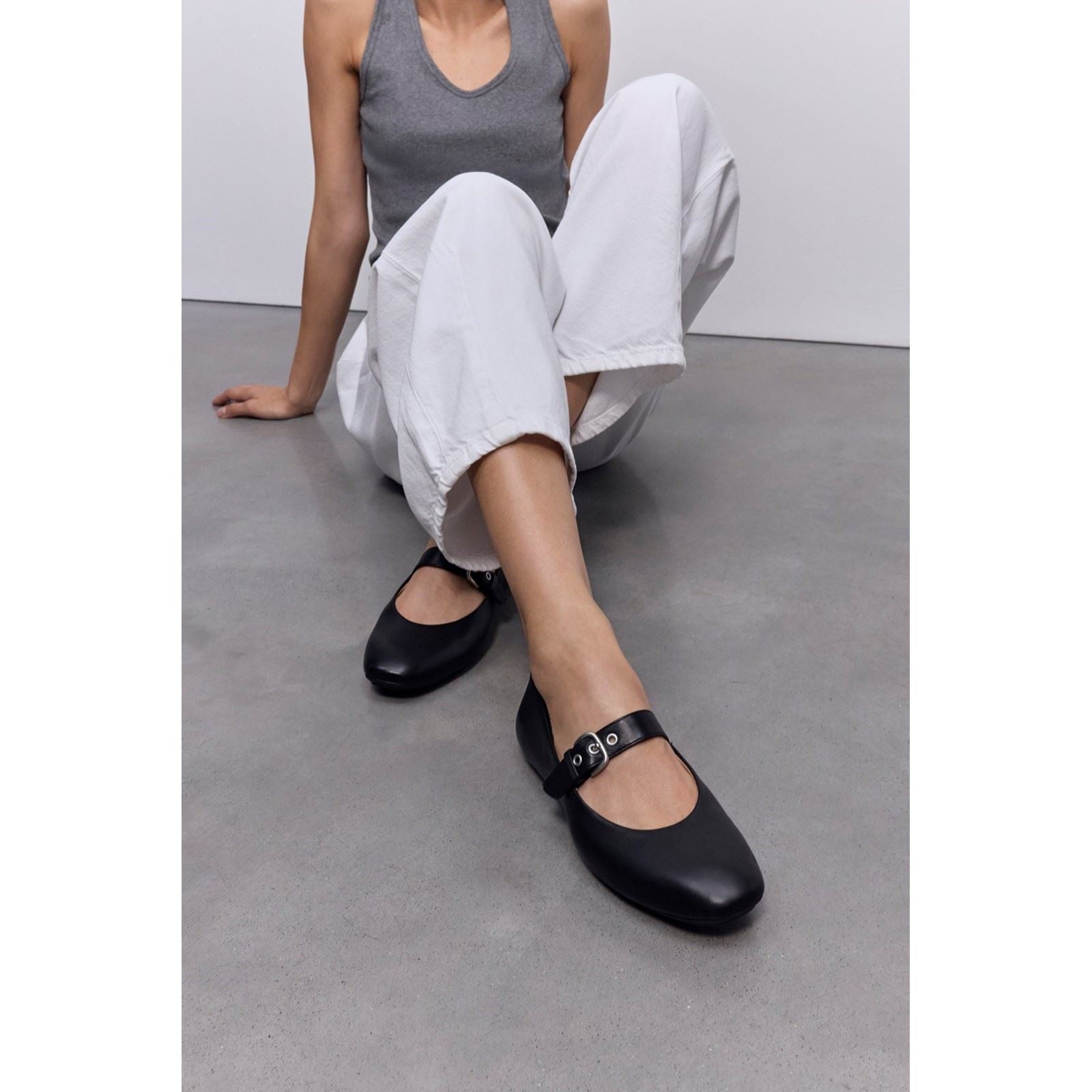 Fitflop Delicato Leder Damen All Black Schmal Geschnittene Schuhe