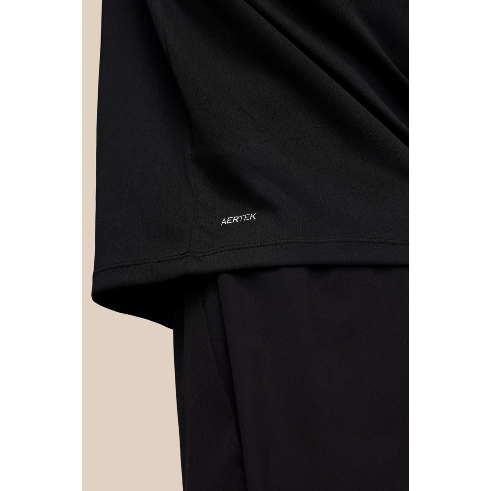 Castore Adapt Training 1/4 Zip Top Polyester Herren Schwarze Farbe Sport-T-Shirts