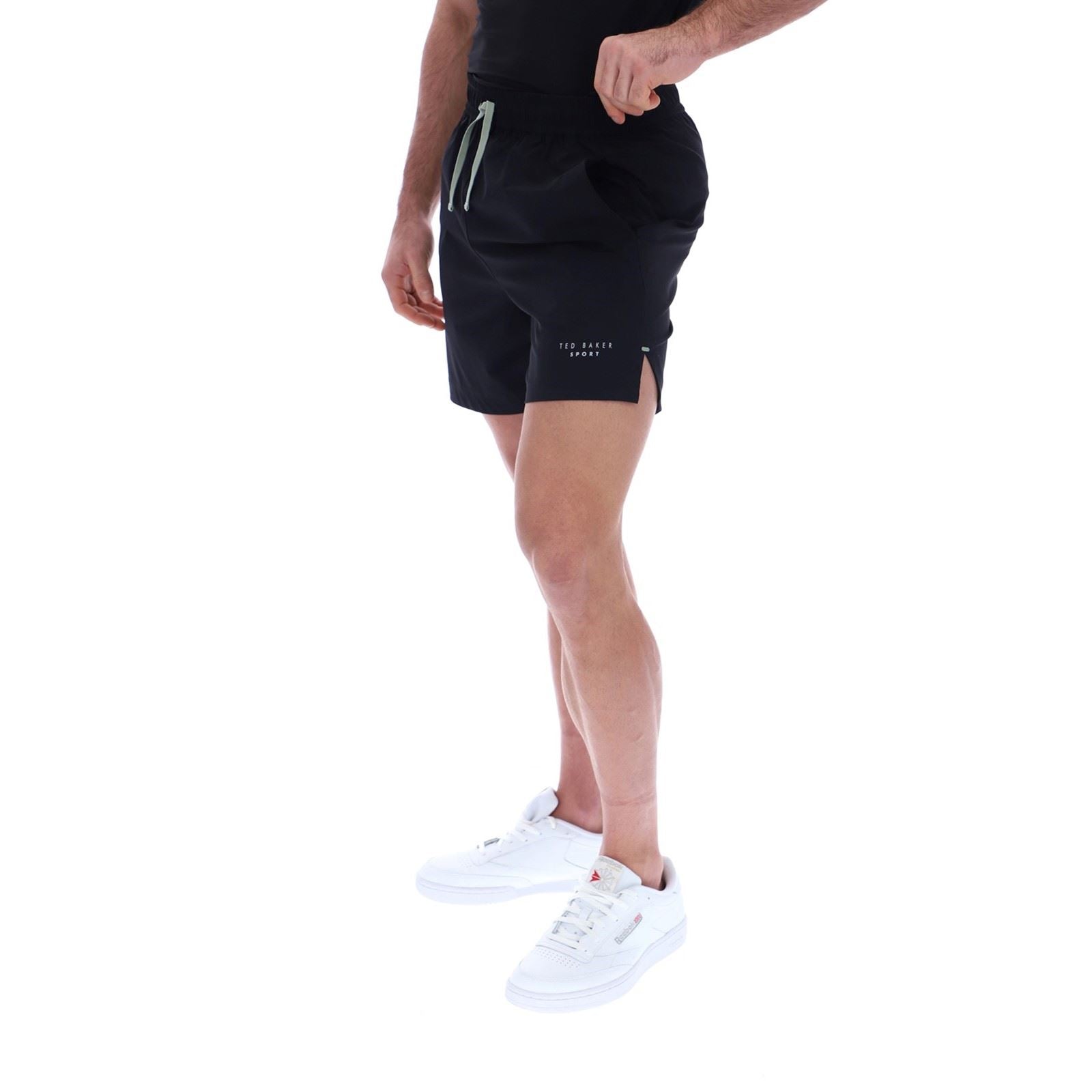 Ted Baker RICHARD TBMSS2614 Herren Schwarze Sportshorts