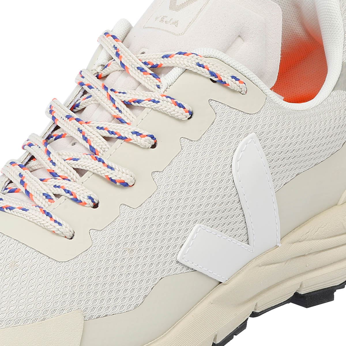 Veja Dekkan Synthetik Damensneaker In Natur/Weiß