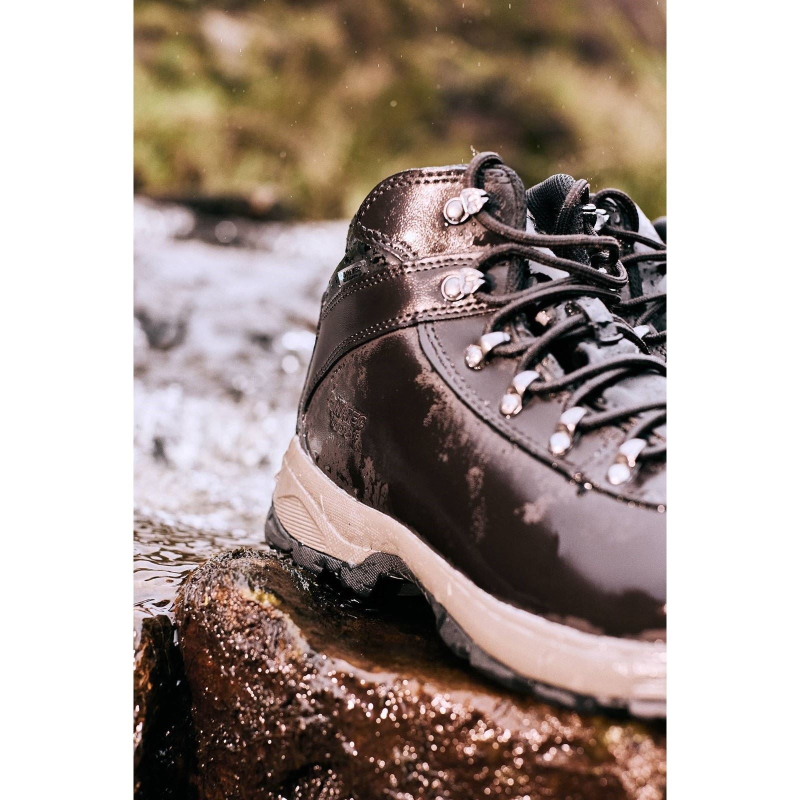 Hi-Tec Eurotrek Lite Waterproof Kunstleder Herren Wanderstiefel In Dunkelschokolade